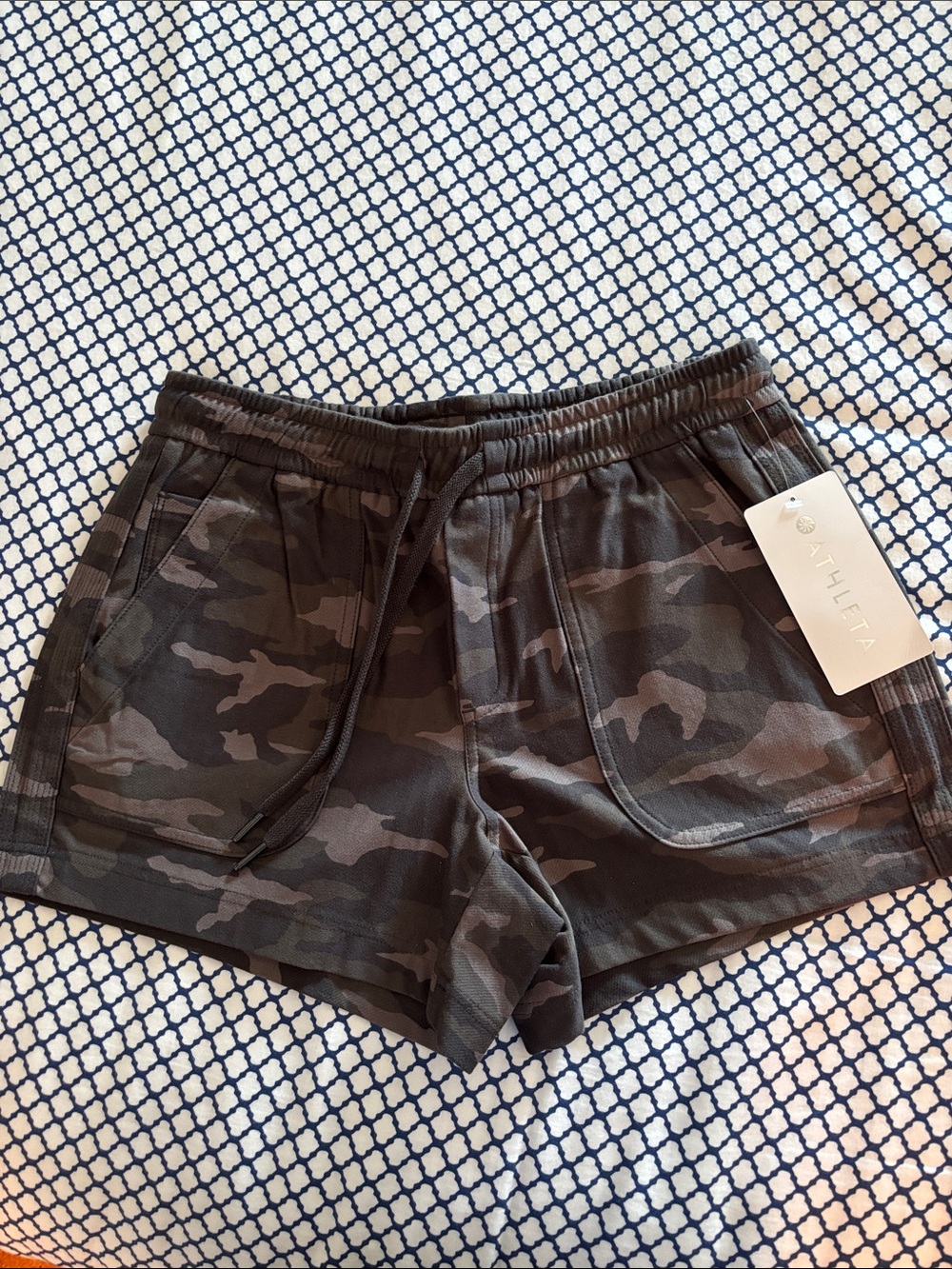 Athleta Dark Green Camo Drawstring Lounge Shorts